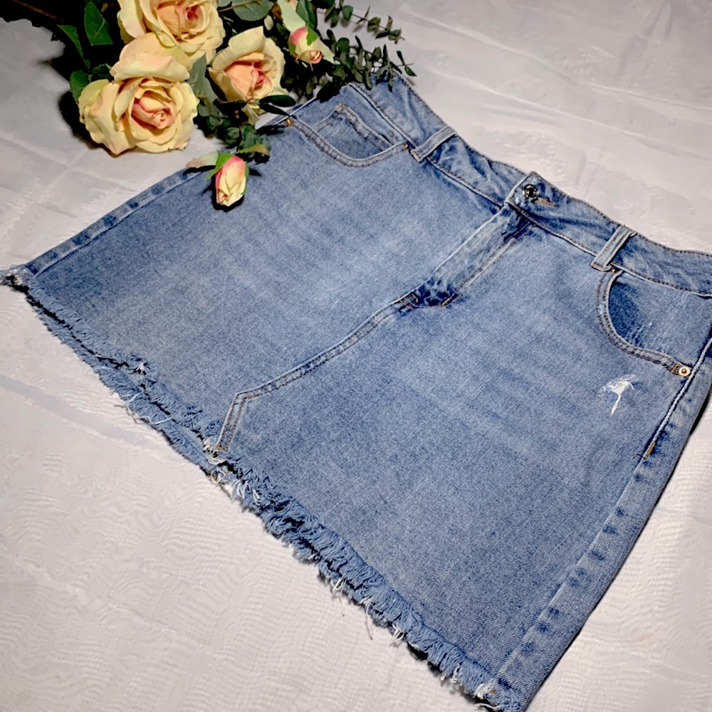 WILD FABLE Denim Skirt JUNIORS 12 Stretchy/Comfy